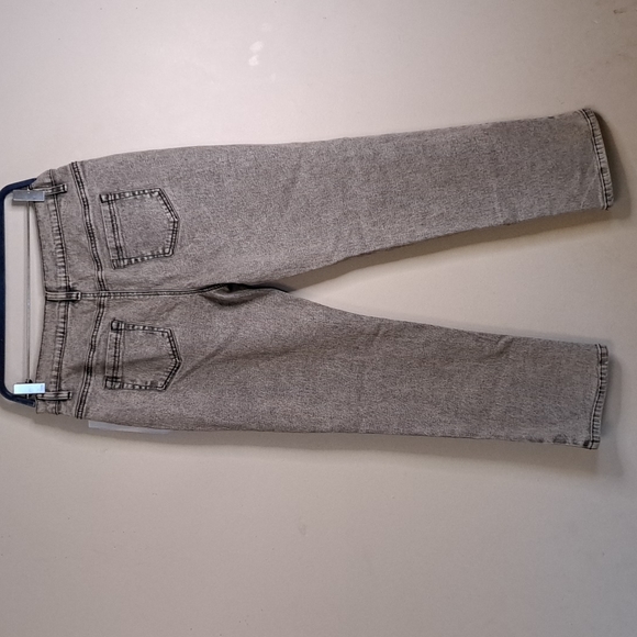 DG2 Acid Wash Straight Jeans 8P - Picture 5 of 8